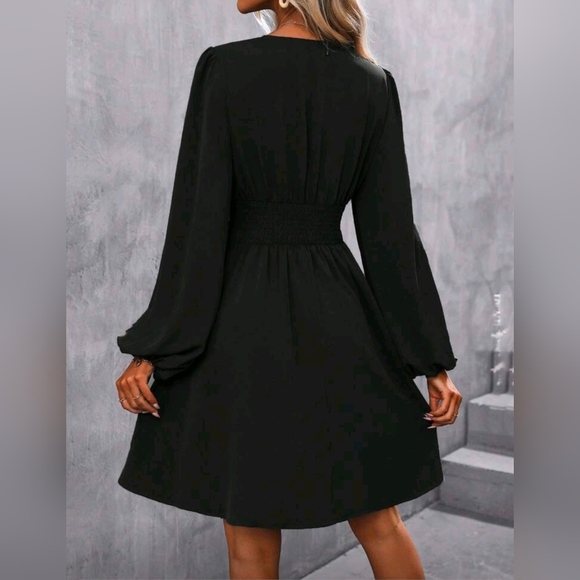 * NEW Chic Ruched Waist Lantern Sleeve Dress Black - Picture 6 of 10